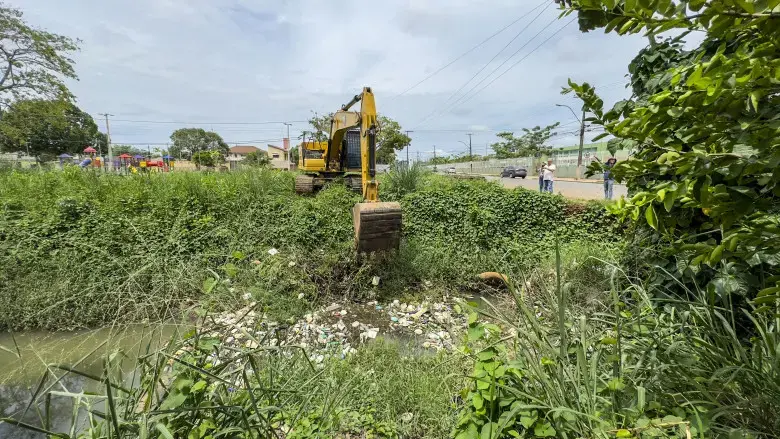 Prefeitura de Porto Velho alerta sobre riscos de descarte irregular de lixo antes do período chuvoso