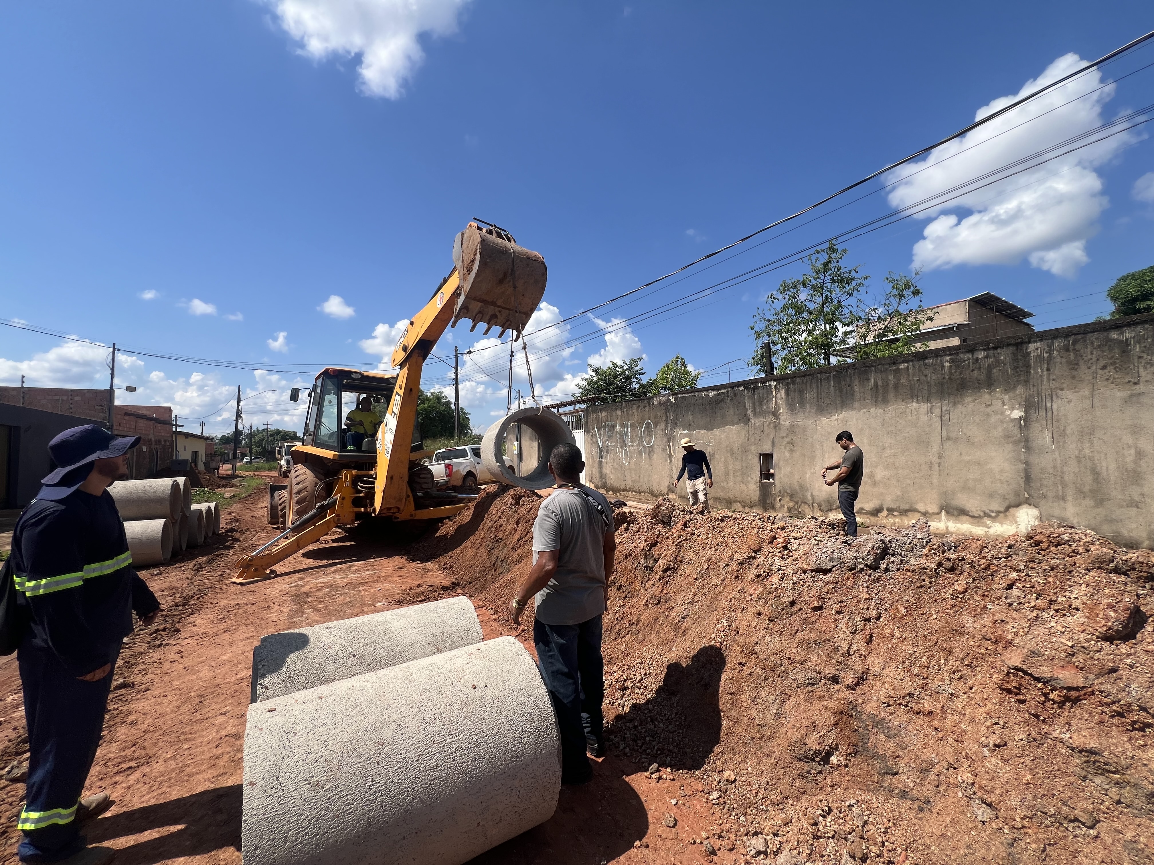 Ações de drenagem buscam reduzir o acúmulo de água e melhorar a circulação durante as chuvas