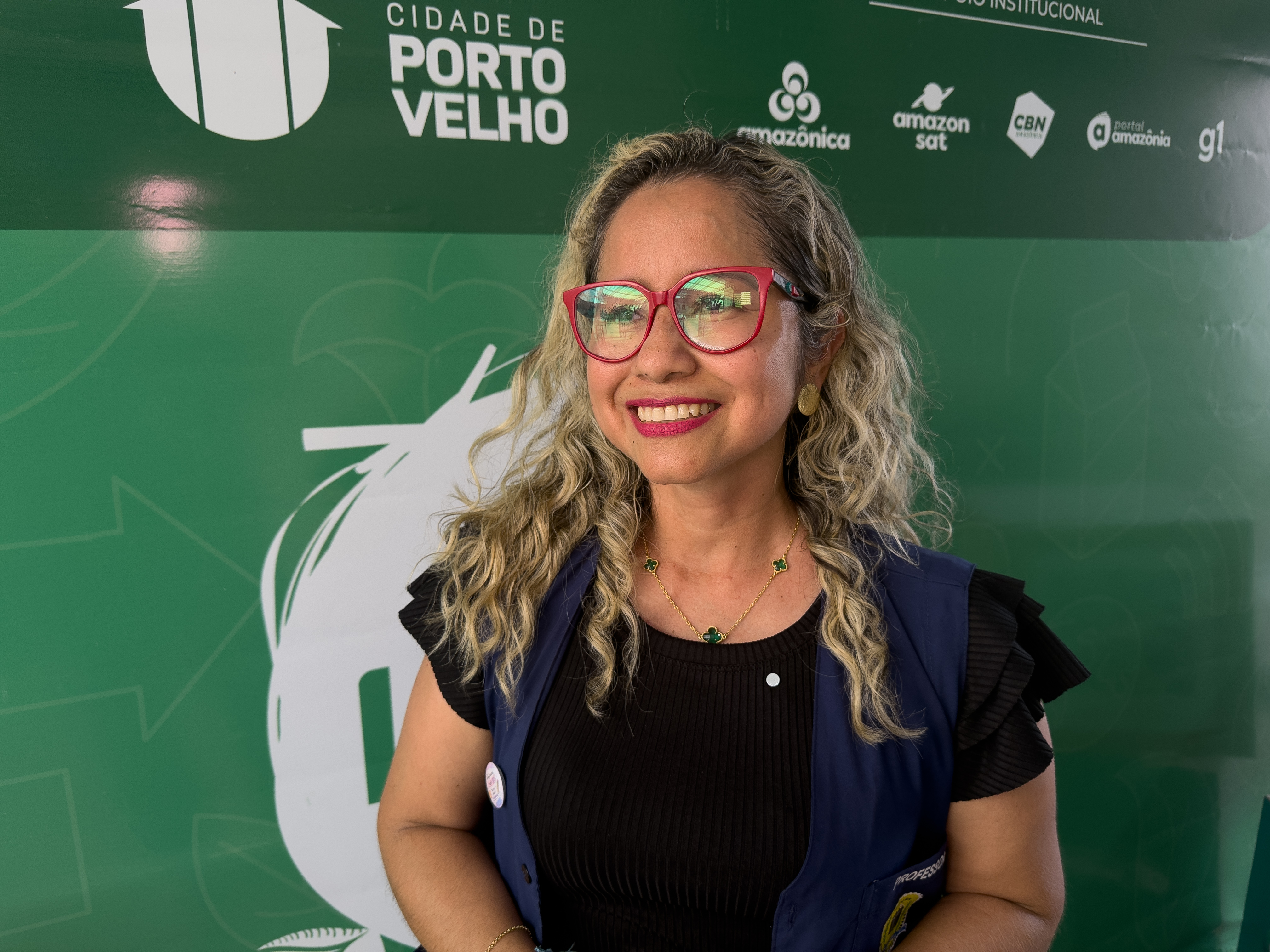 Érica Navarro afirmou que o envolvimento de alunos e famílias fortalece a consciência ambiental
