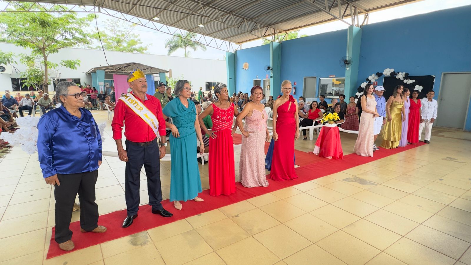 Envelhecer é acumular histórias, experiências e sonhos! O Miss e Mister Melhor Idade 2026 valoriza quem continua brilhando em todas as fases da vida