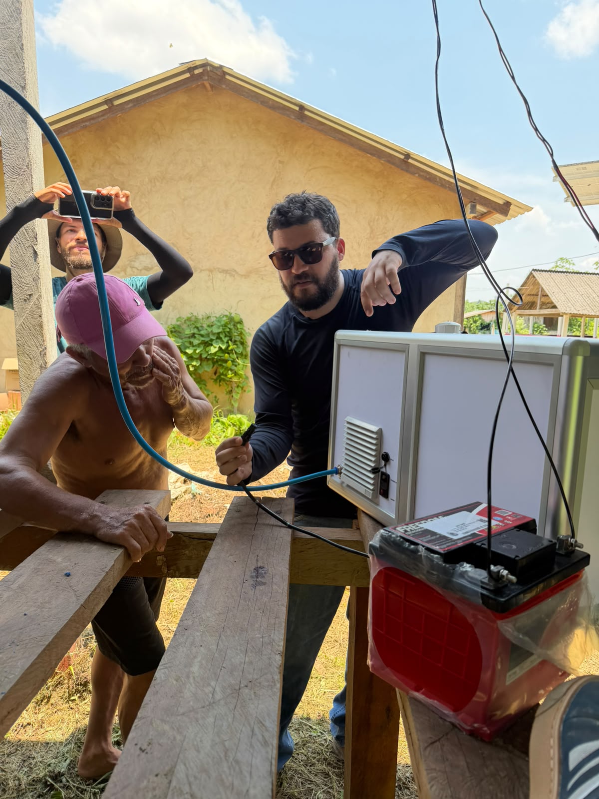 Treinamento capacita os moradores para acompanhar o funcionamento diário dos sistemas