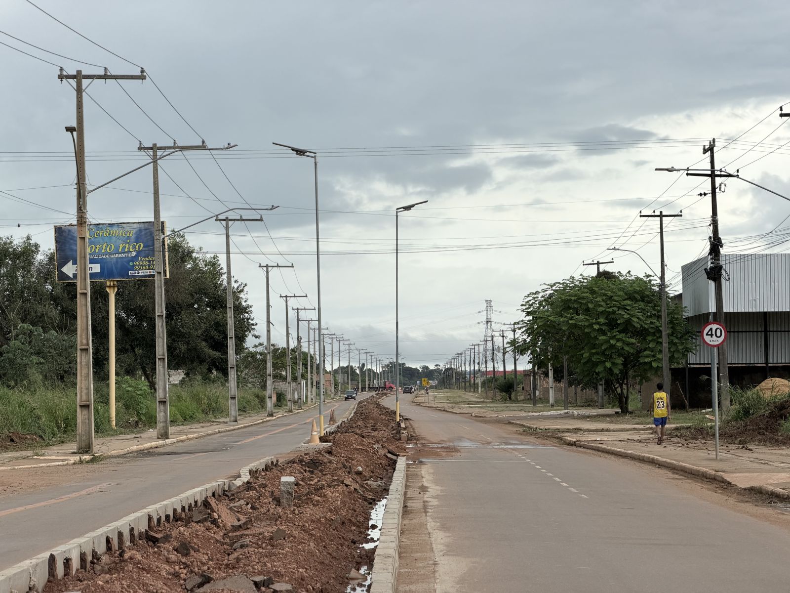 FIM DA ESCURIDÃO - Iluminação na Estrada dos Periquitos será moderna e antifurto