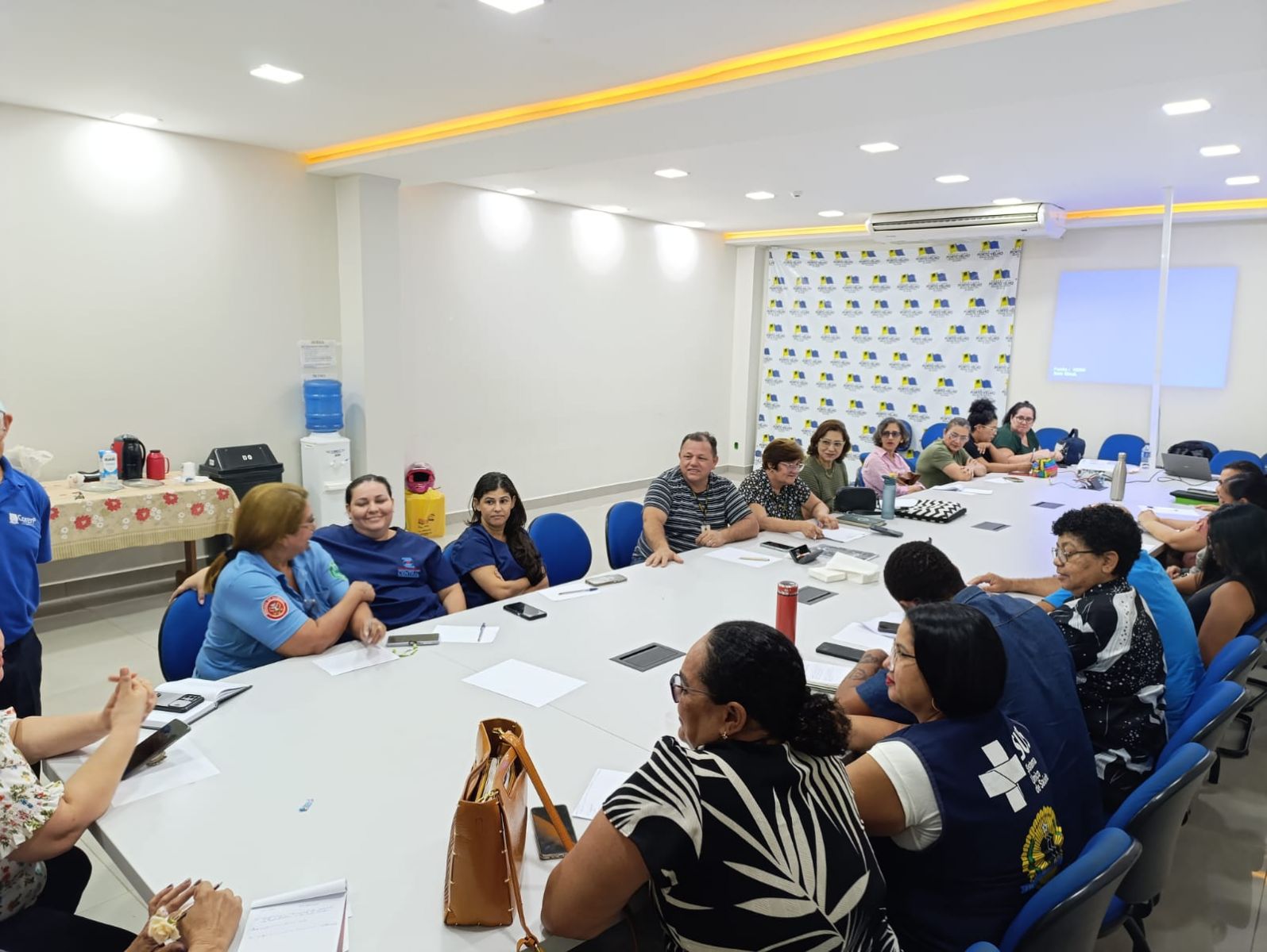 DIÁLOGO - Comunidades dos distritos participam da construção de propostas para fortalecer a saúde pública
