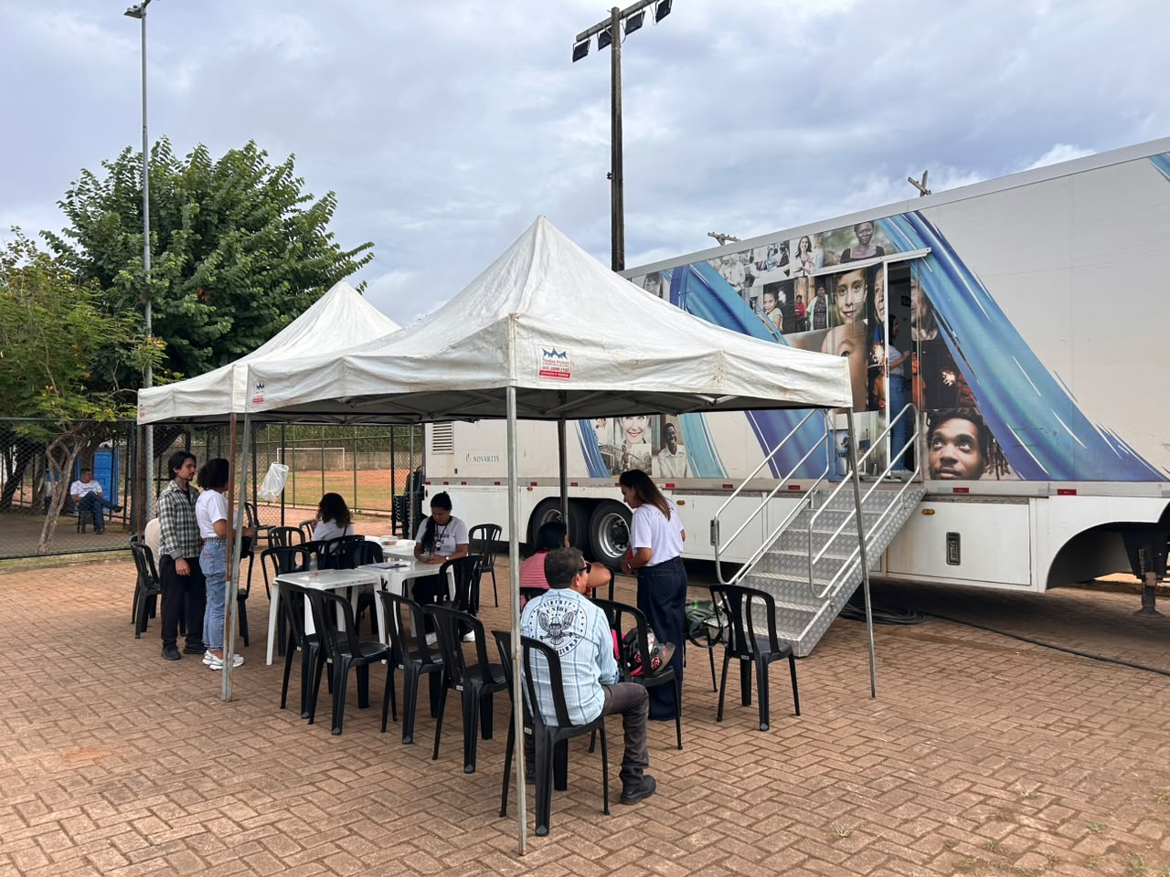 MOBILIZAÇÃO - Diagnóstico precoce marca ação da Carreta da Hanseníase na capital 