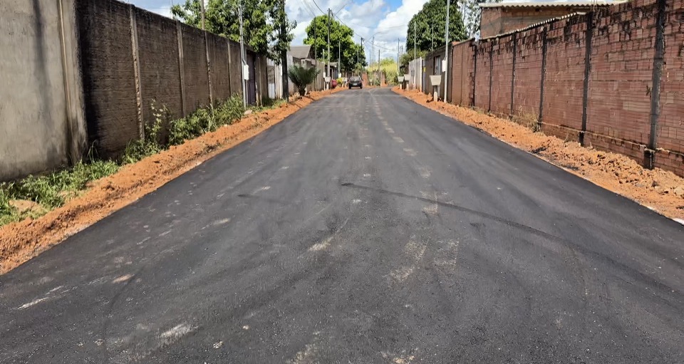 ZONA LESTE - Bairro Porto Cristo ganha nova realidade com obras de drenagem e pavimentação 