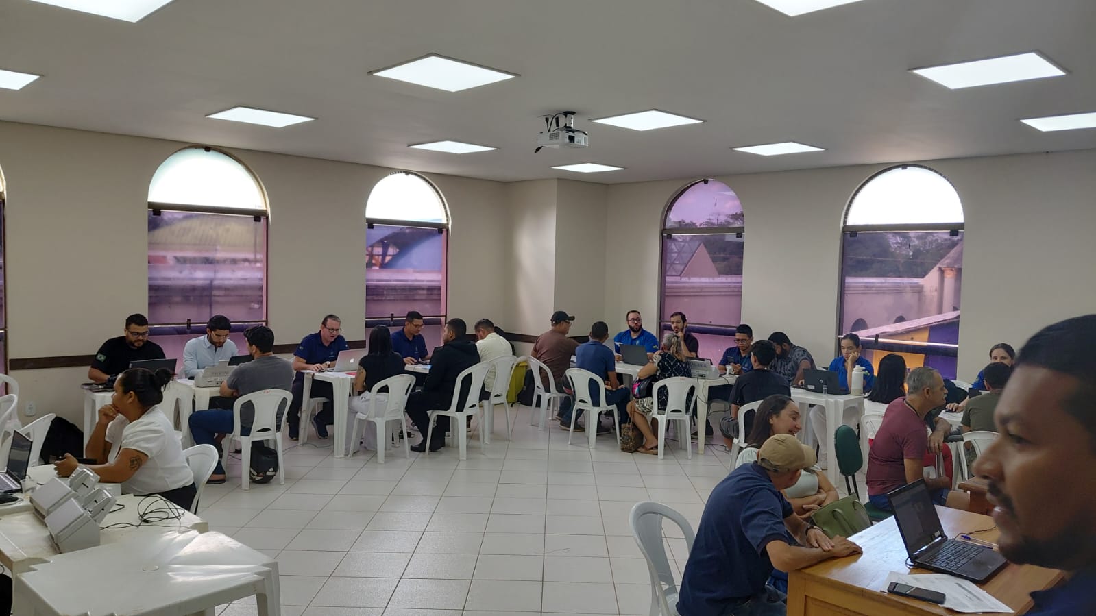 CIDADANIA - Ação Justiça Rápida recebe serviços do Cadastro Único e inclusão social 