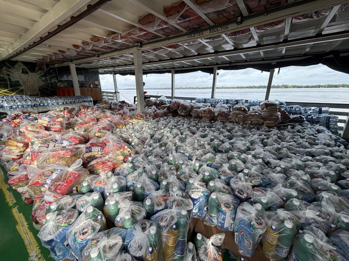 MANTIMENTOS - Opera&ccedil;&atilde;o vai levar mais de cinco mil quilos de alimentos ao Baixo Madeira