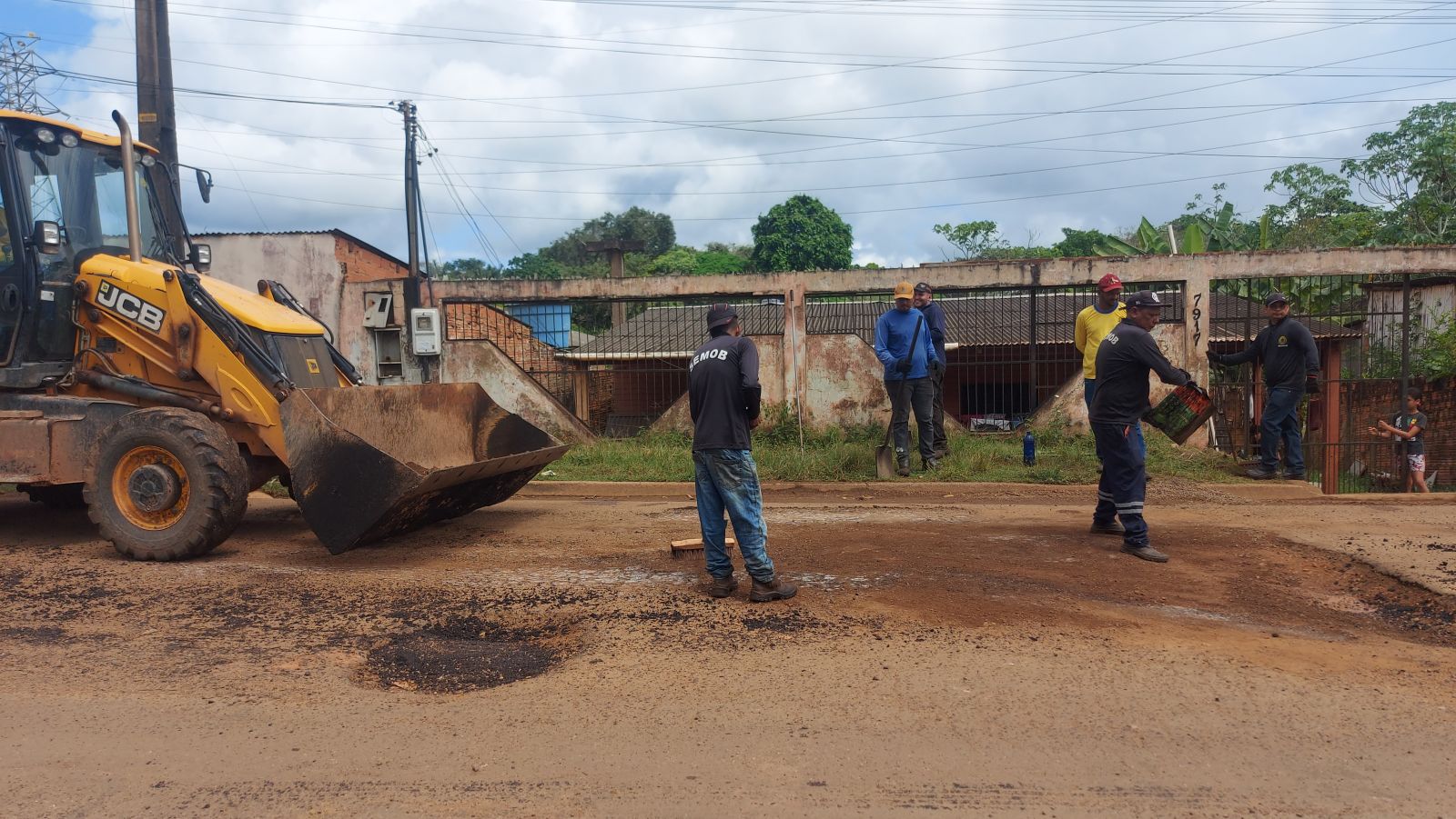 Trabalhos seguem conforme o cronograma estabelecido pela secretaria