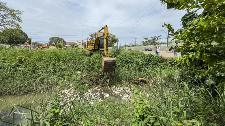 O descarte incorreto também favorece o aumento de doenças