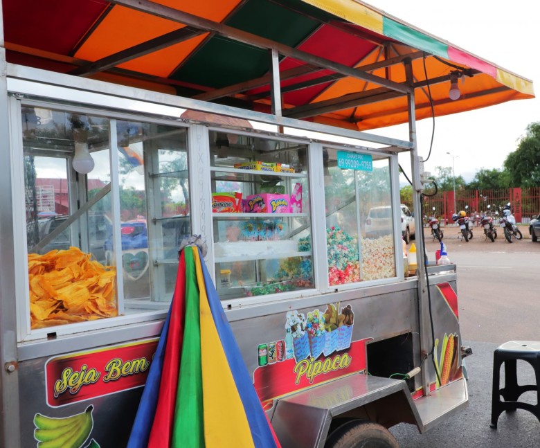 Interessados devem comparecer ao Departamento de Posturas Urbanas da Semusb