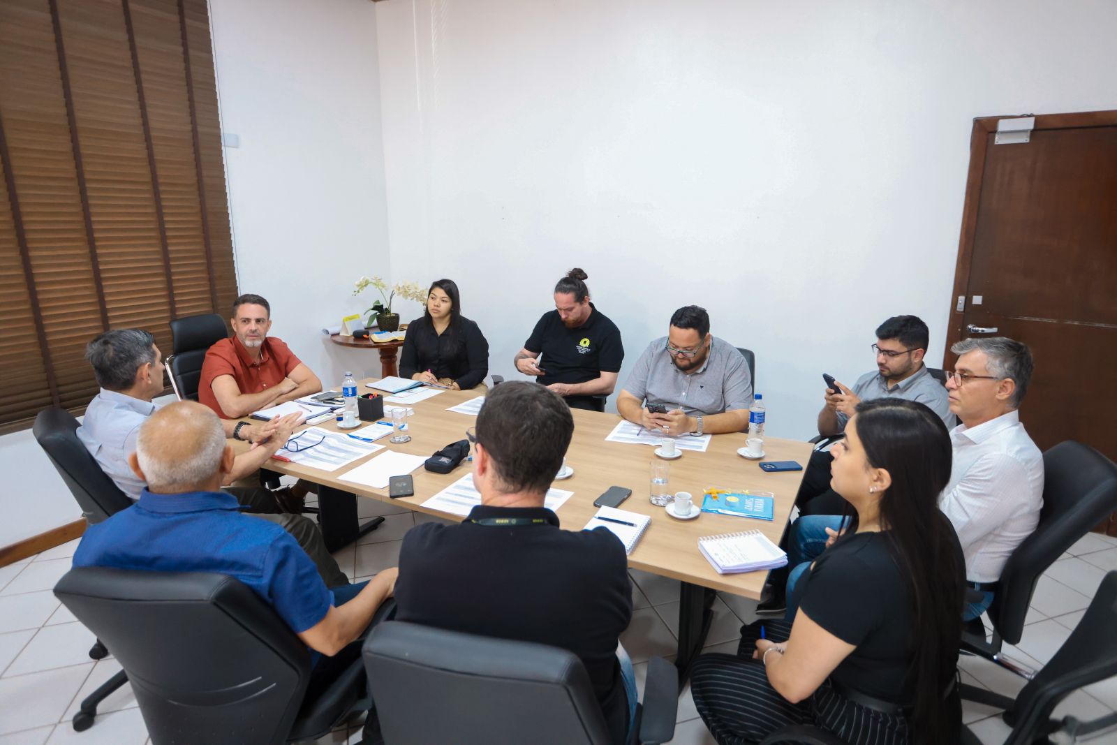 O encontro aconteceu na tarde de terça-feira (25), no prédio do relógio