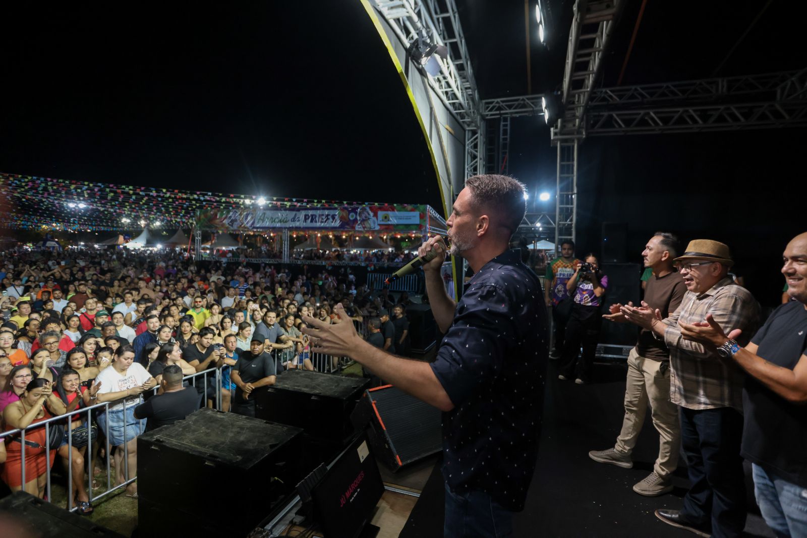 Arraiá da Prefs já se consolida como o maior evento que celebra as raízes culturais da cidade, diz Léo Moraes