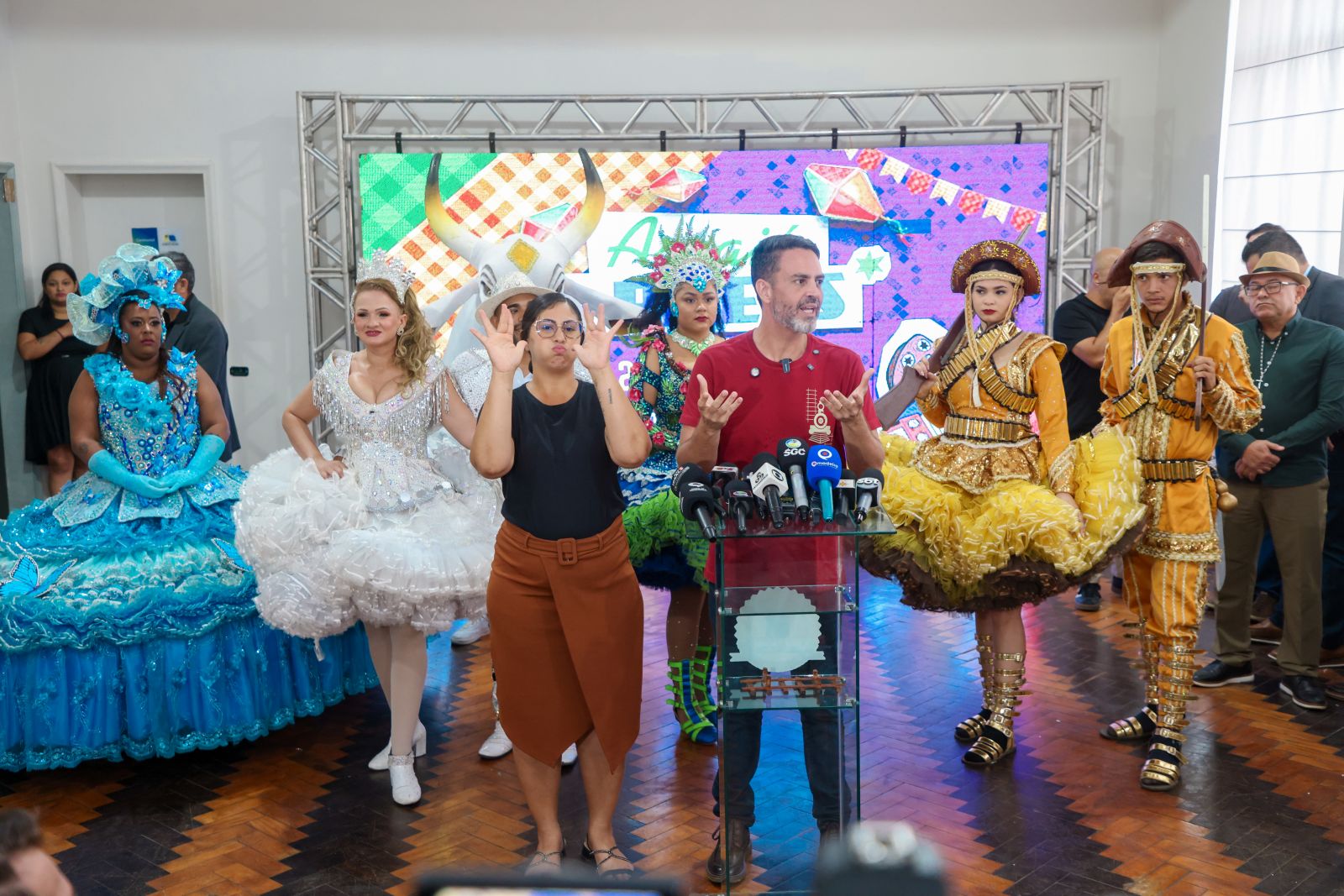 Evento festivo foi lançado na última semana, no Prédio do Relógio, com a participação de grupos folclóricos