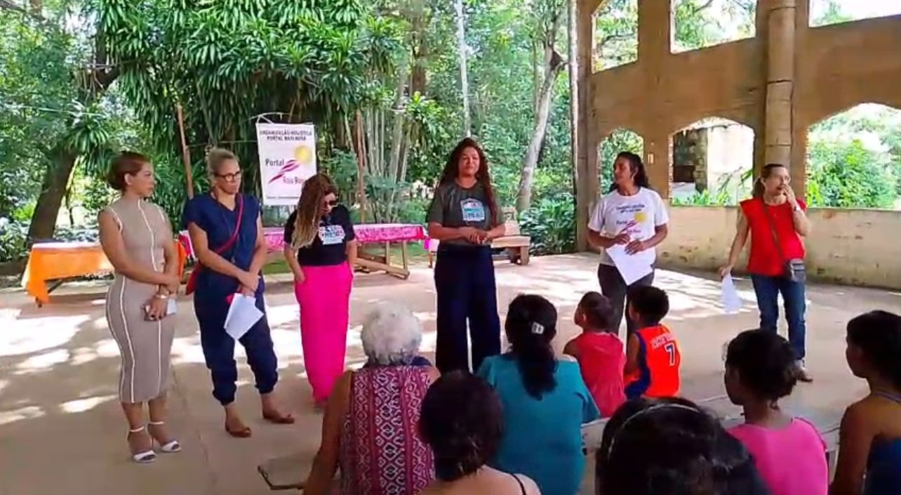 Durante o encontro, foi apresentada a proposta de desenvolvimento de ações em formato de oficinas