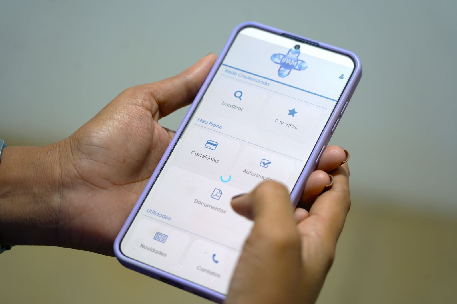 O aplicativo IPAM RO é uma plataforma digital que reúne, em um único ambiente, os principais serviços oferecidos pelo Instituto