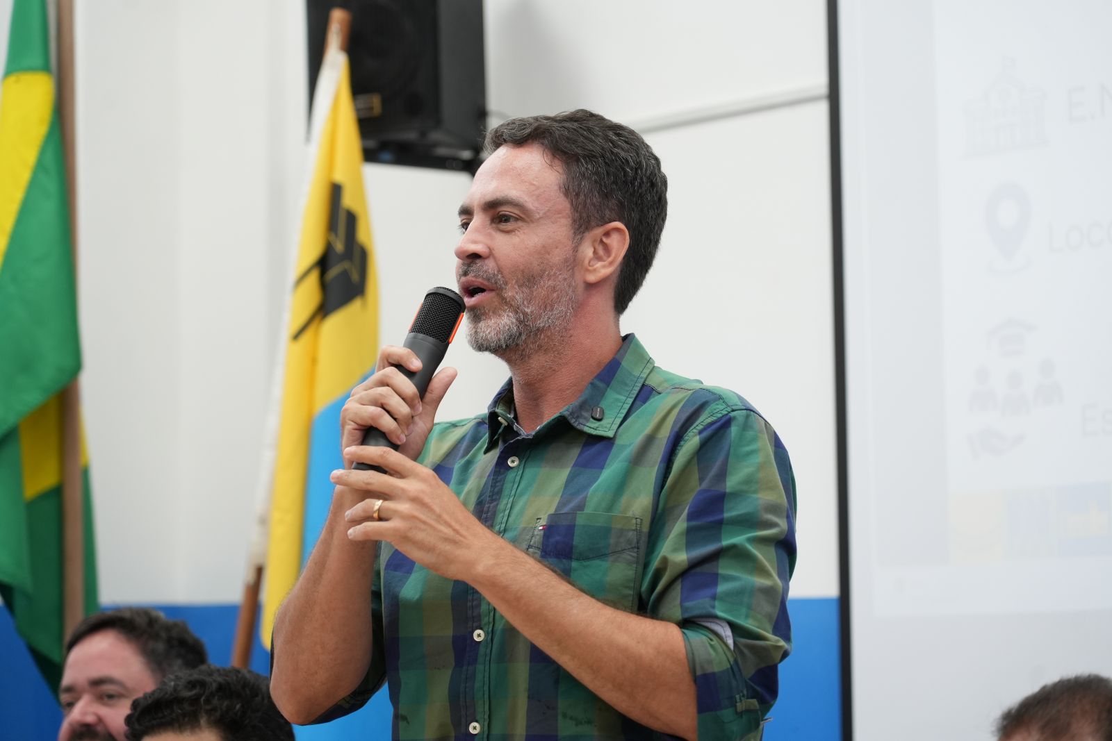 A entrega desses tablets reflete um ótimo trabalho de políticas públicas, afirmou o prefeito. 