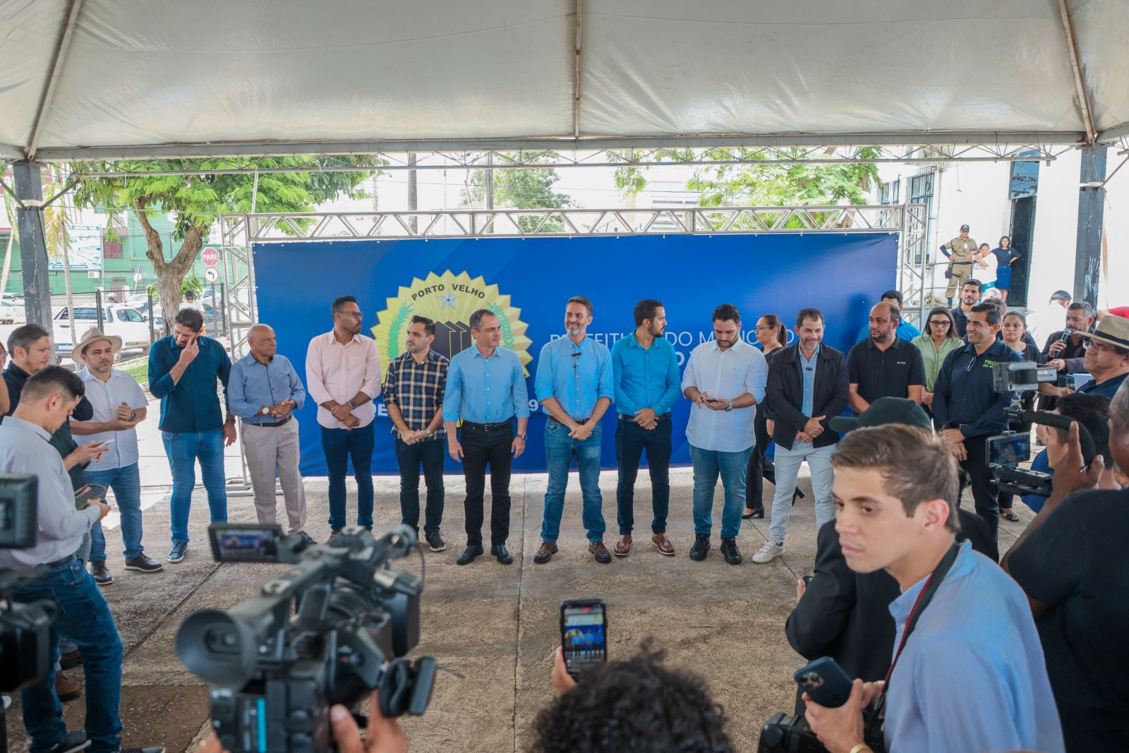 Ação contou com diversas autoridades presentes