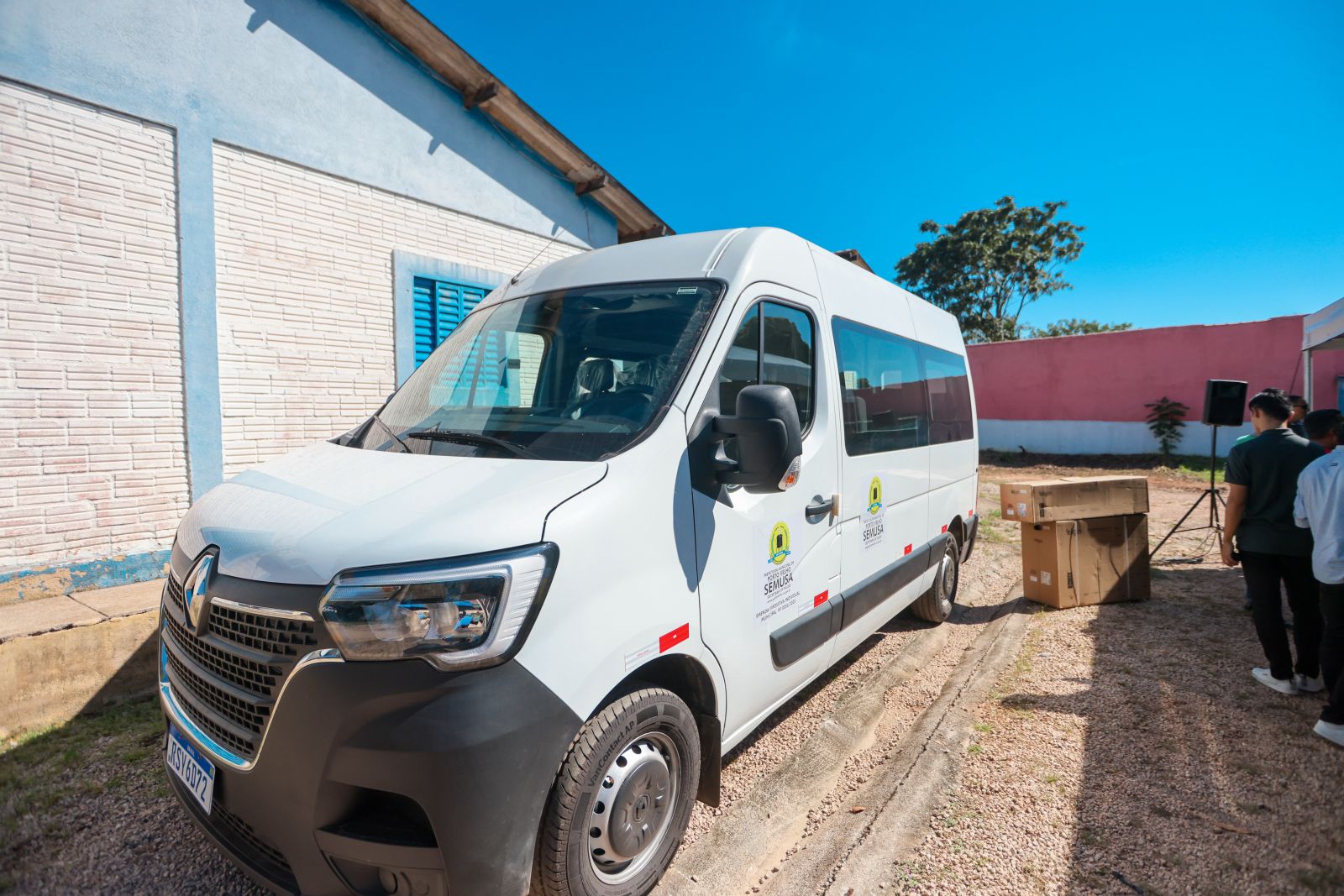 Veículo vai auxiliar no transporte de pacientes 
