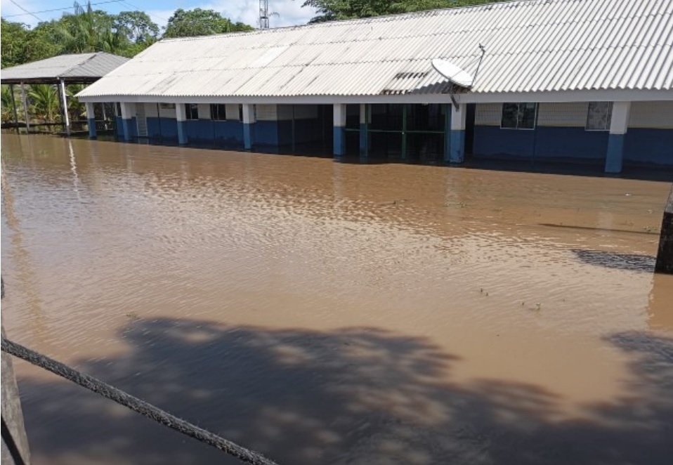 Equipes do município estão em contato com as comunidades afetadas para fornecer apoio e orientações