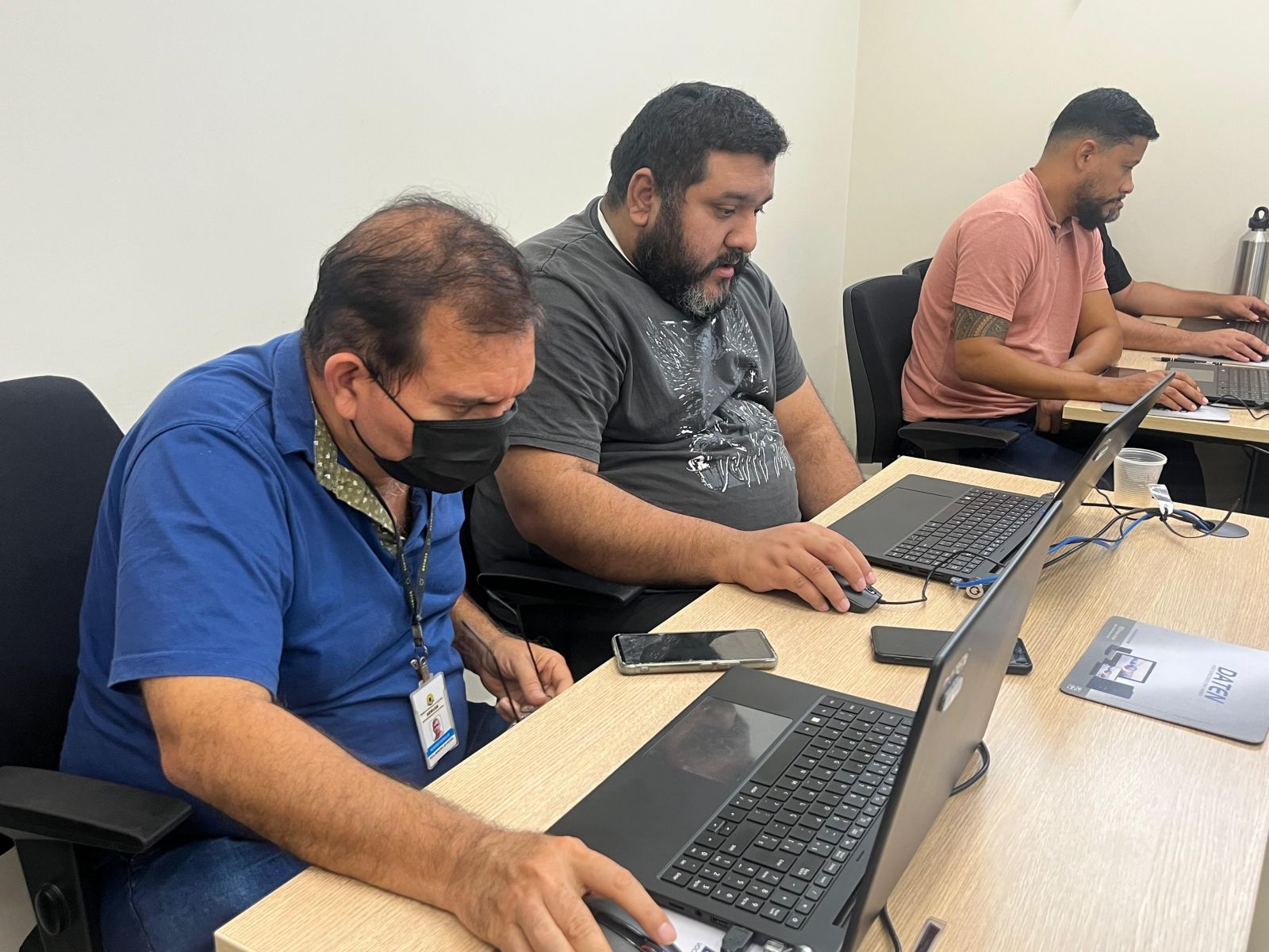 Treinamento do SIGPVH capacita fiscais da Semusb para aprimorar o controle de terrenos baldios e agilizar notificações de proprietários