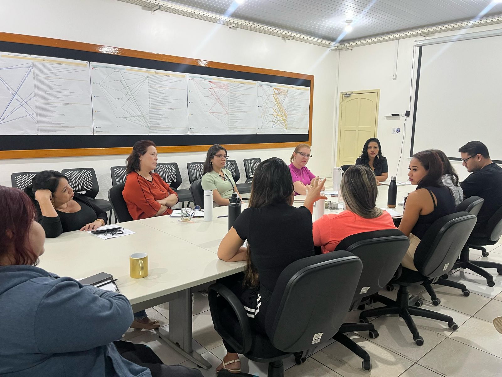 Equipe técnica da Sempog começa o levantamento de dados de áreas atingidas pela cheia do rio Madeira