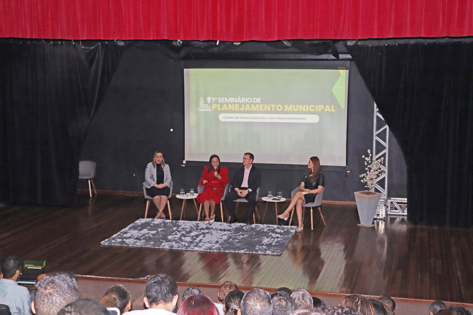 Seminário de Planejamento reuniu servidores da administração municipal em debates sobre perspectivas para o futuro de Porto Velho