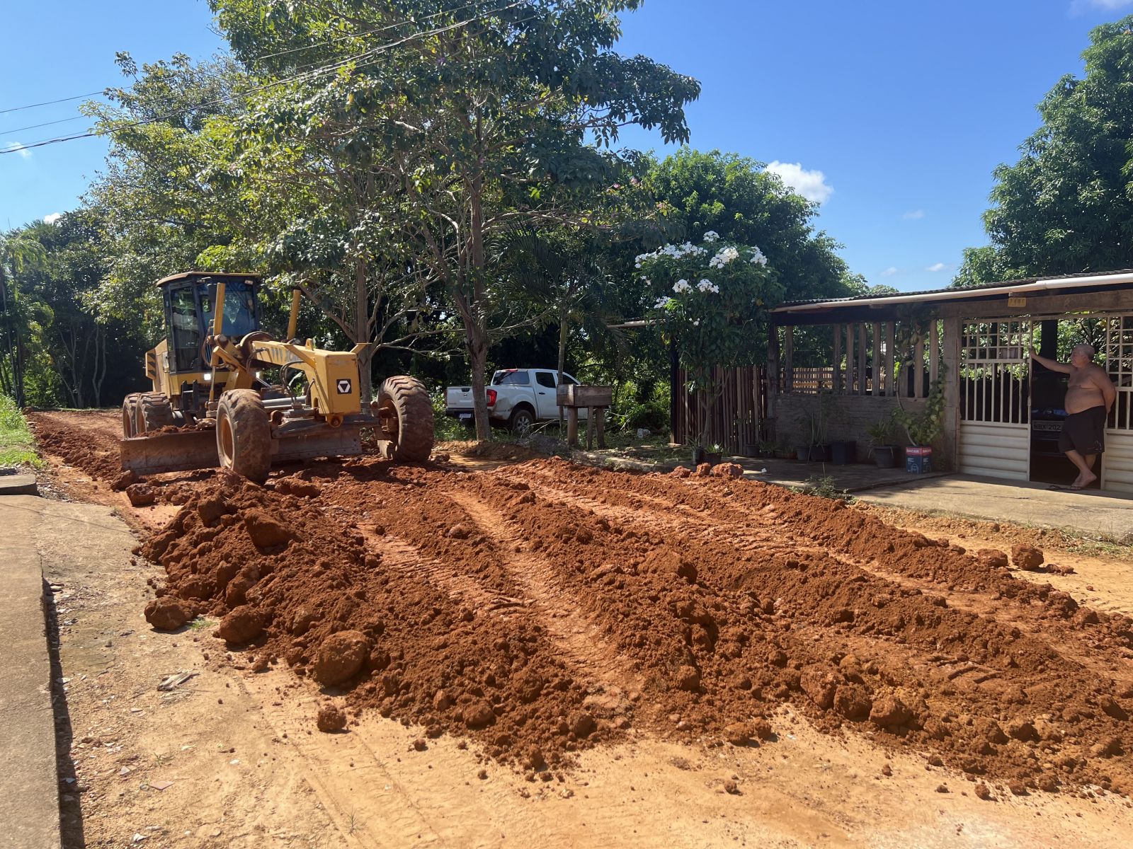 Encascalhamento é uma das soluções mais eficazes para garantir trafegabilidade em vias sem pavimentação