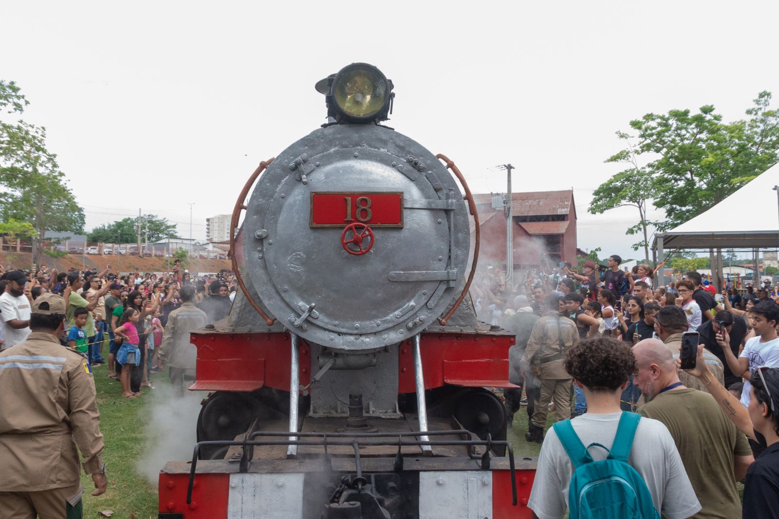 Resgate histórico da locomotiva 18 foi veiculado em tempo real