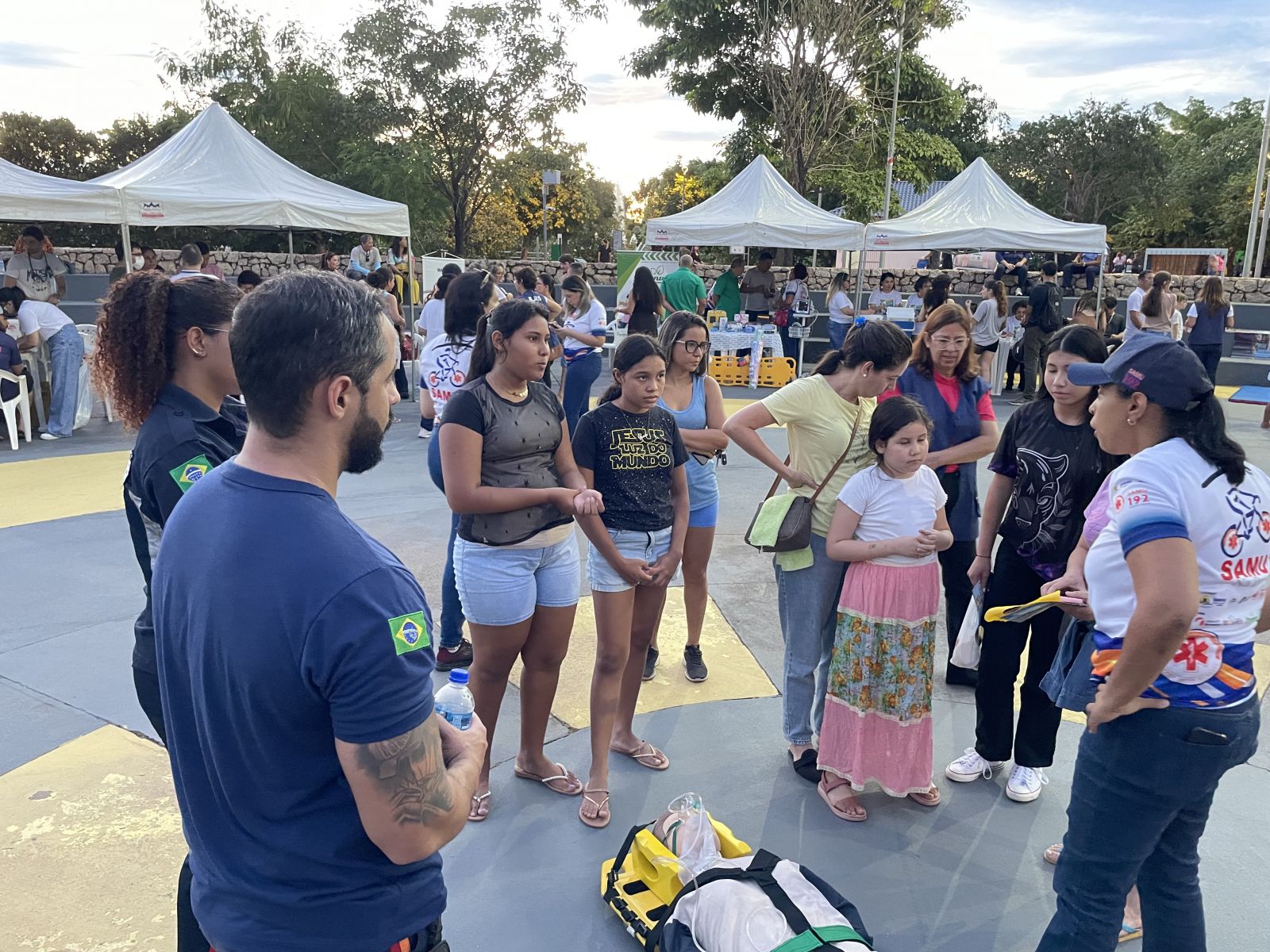População recebeu orientações e informações sobre atividades do Samu