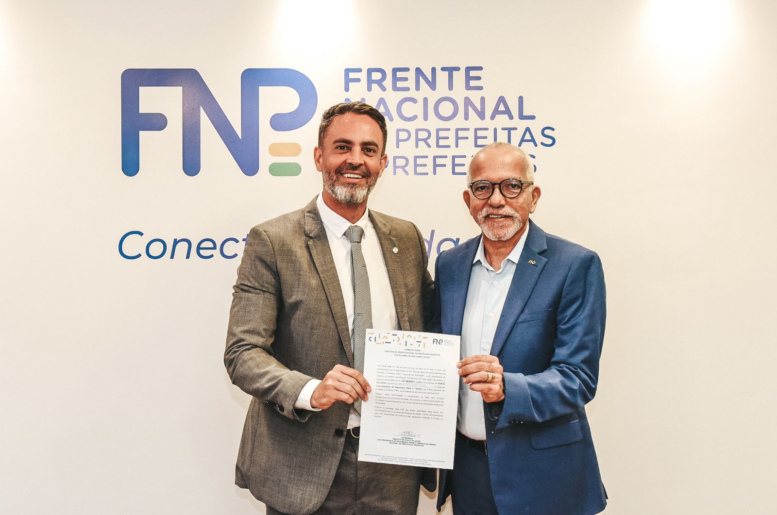  Léo Moraes foi recebido pelo ex-presidente da FNP, Edvaldo Nogueira