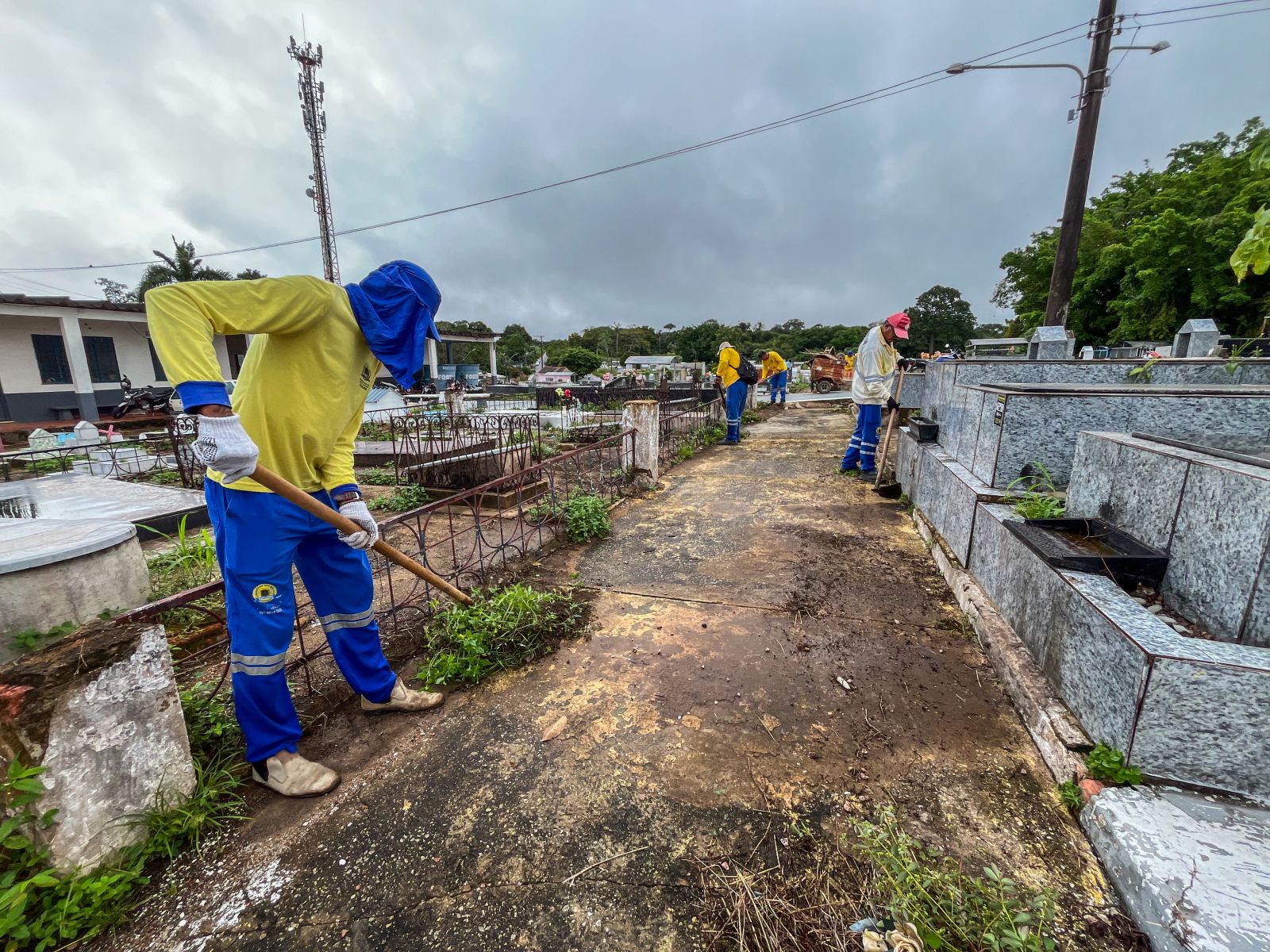 Ações envolvem serviços como roçagem, capina, varrição, retirada de entulhos e podas