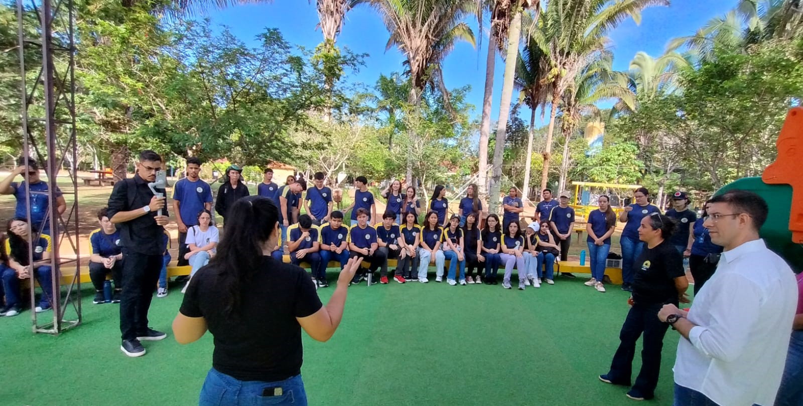 Recepção foi conduzida pela equipe de educação ambiental do parque
