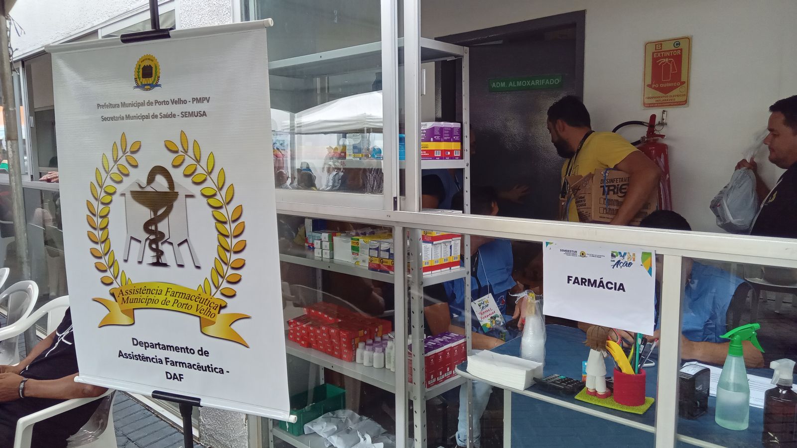 107 pessoas foram atendidas na farmácia municipal