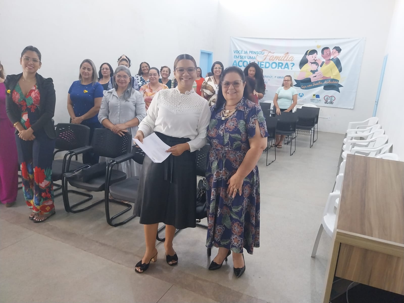 A palestra foi realizada pela psicóloga Zenilda Diniz