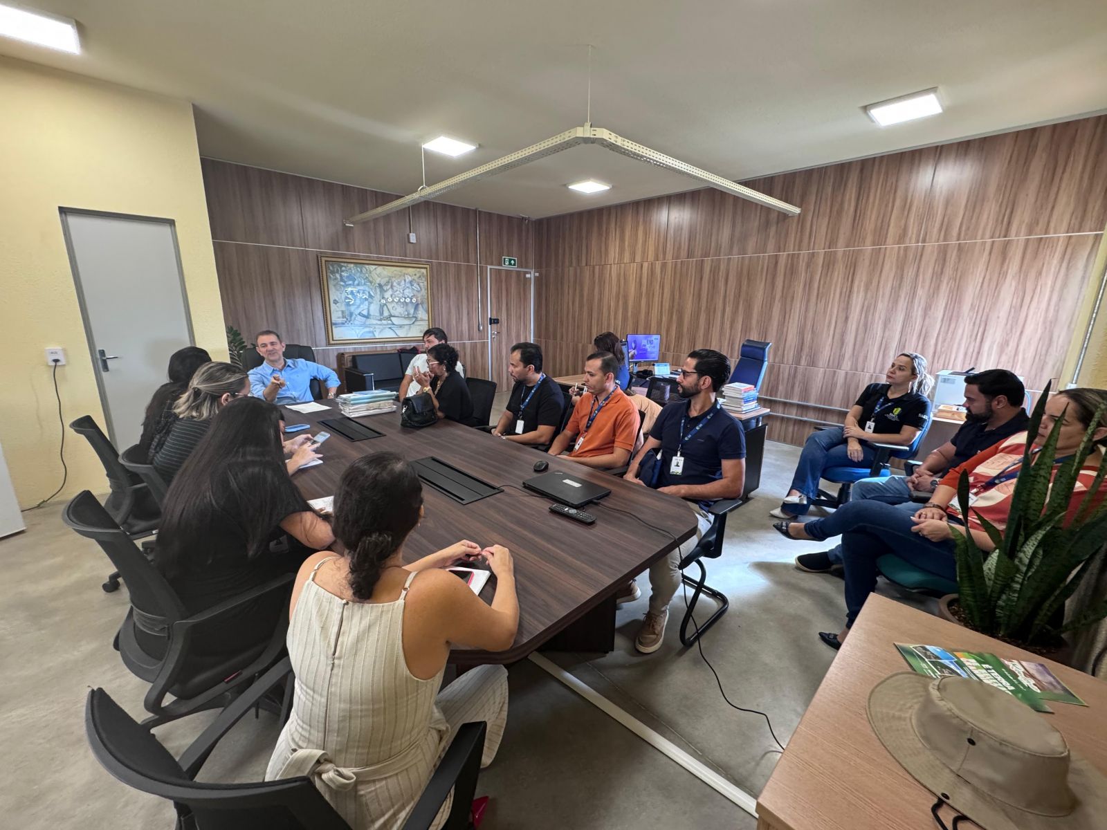 Atuação técnica e gestão eficiente garante economia em licitações e amplia investimentos. 