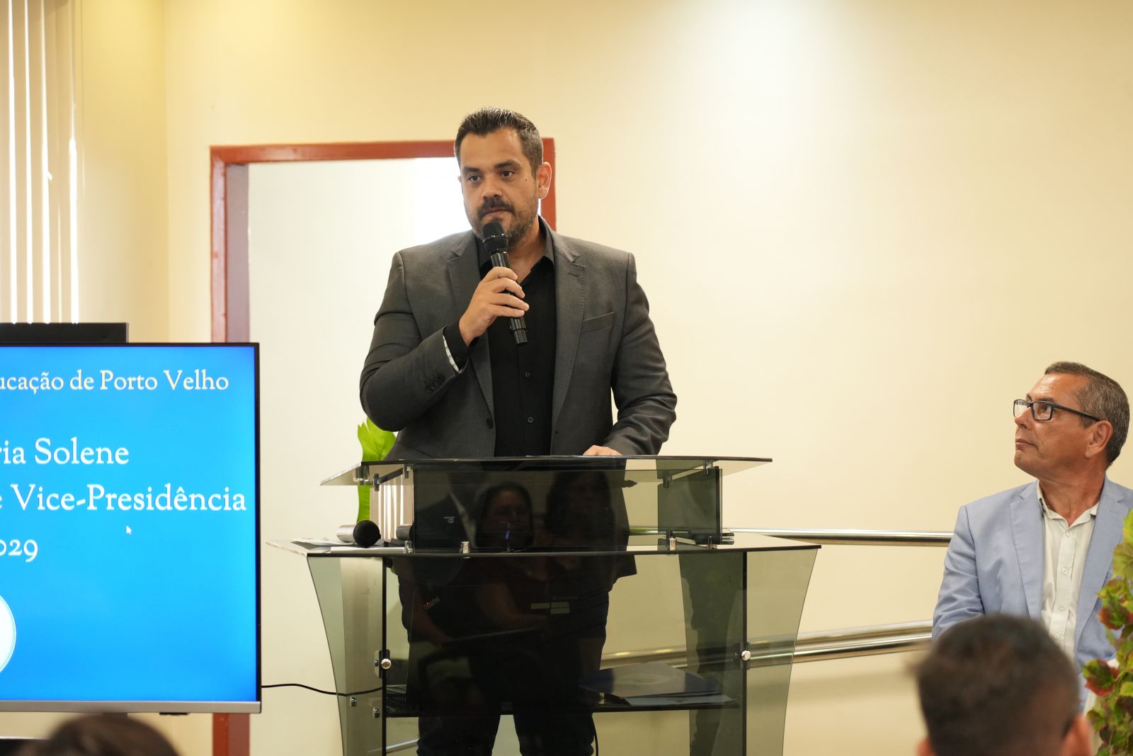 Oscar Neto parabenizou as eleitas e destacou a importância do CME 