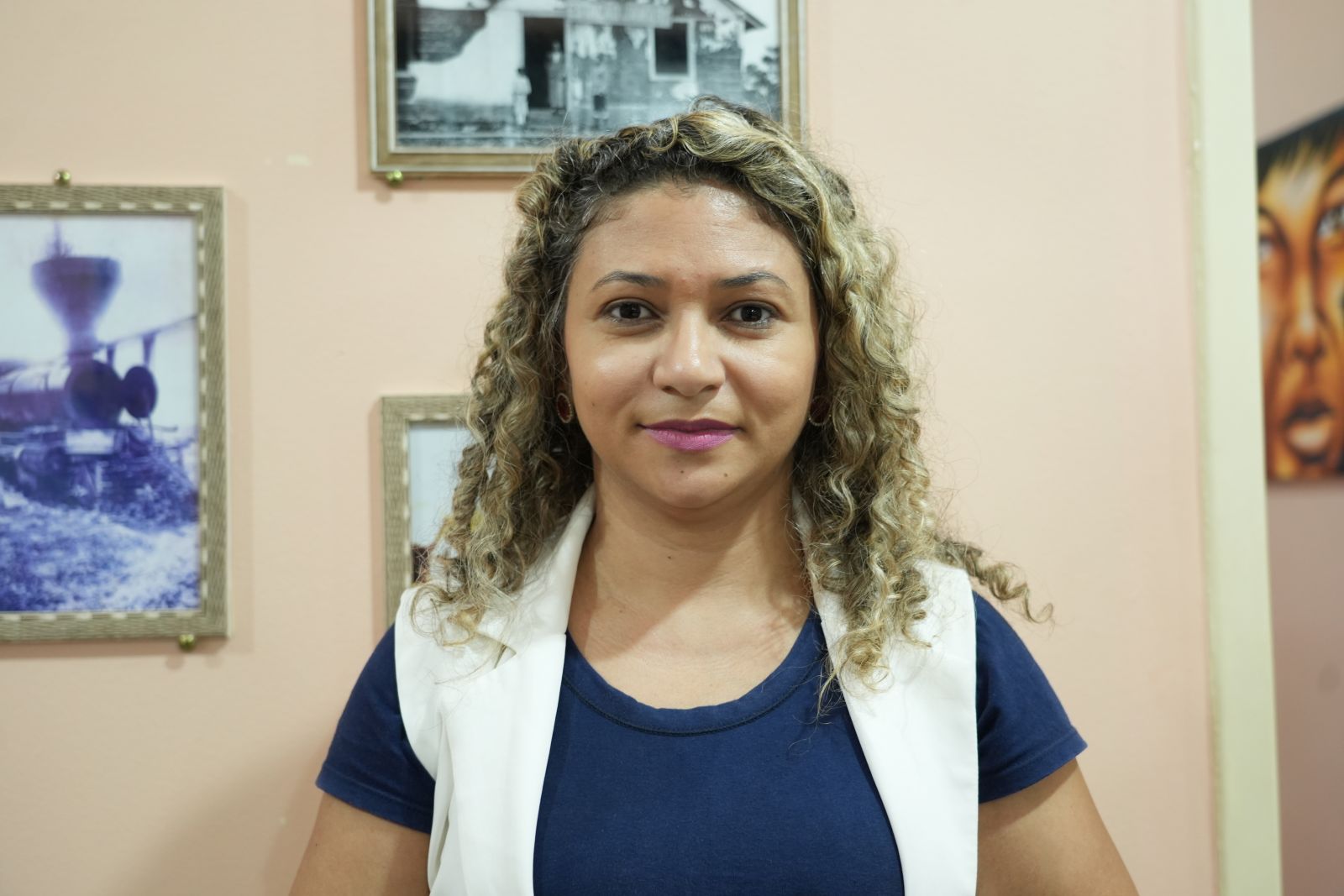 Sirleia Araújo ressaltou a importância do contato das crianças com a biblioteca 