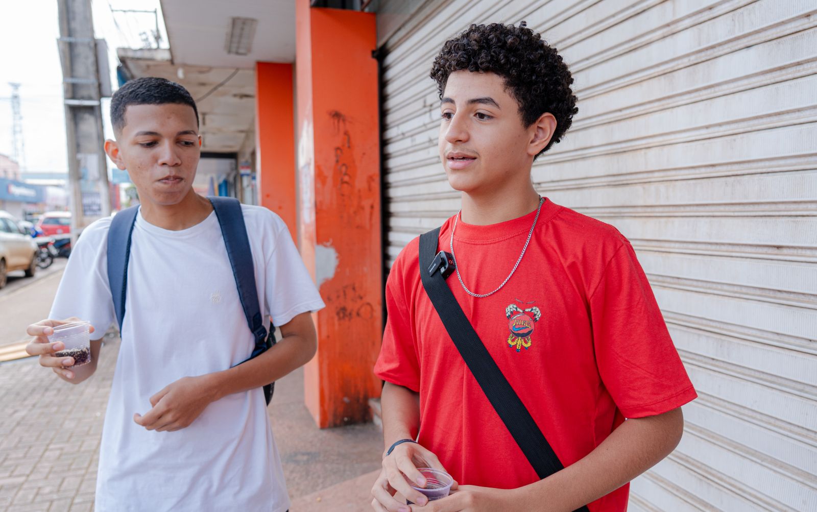 Pietro diz que agora vai economizar dinheiro para compra de livros, lanches, roupas, material escolar, entre outras coisas