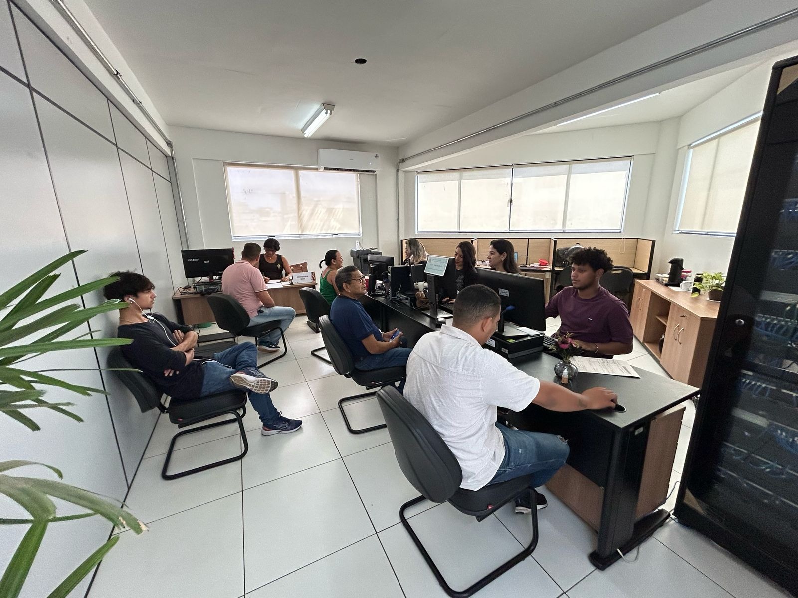 Atendimento está disponível para o público, de segunda a sexta-feira, das 8h às 18h, no 2º piso