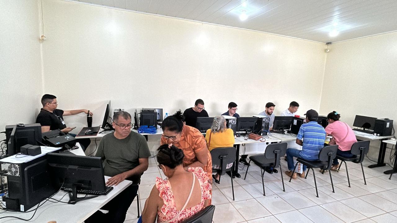 Aproximadamente 136 moradores foram atendidos durante o mutirão