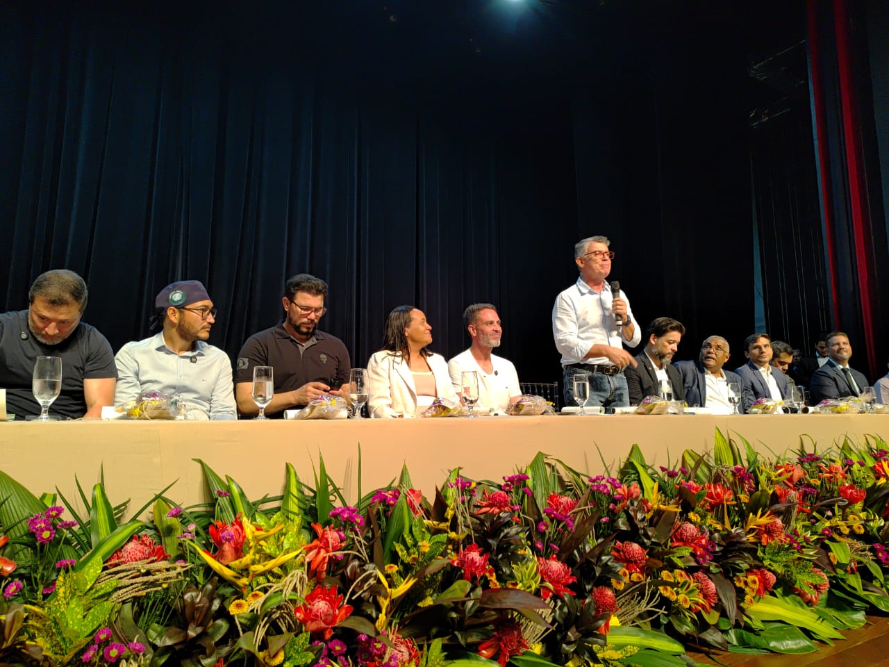 Alencar citou o cumprimento de três preceitos constitucionais com o ato de entrega dos documentos