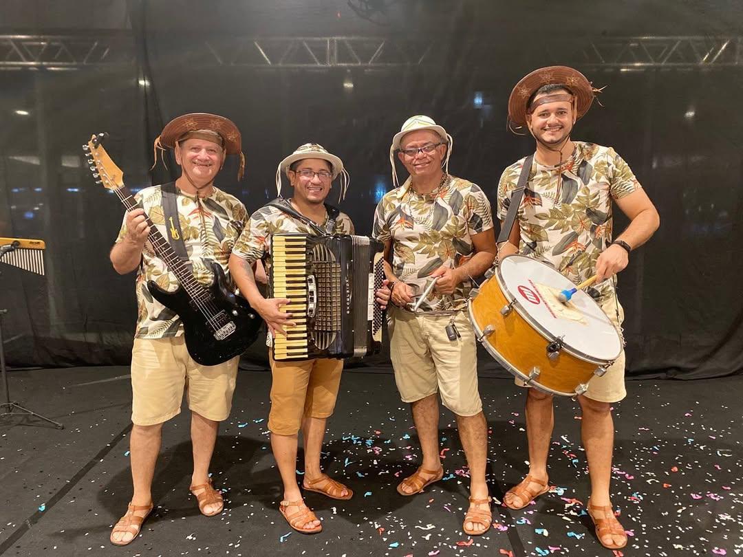 Banda Forró Madeira se apresenta no domingo (25)
