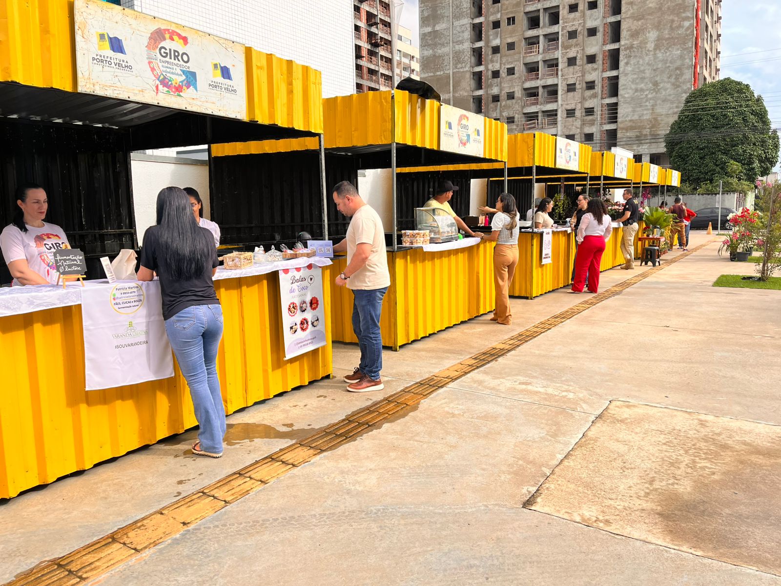 Semdestur fornece os quiosques para uso dos empreendedores gratuitamente