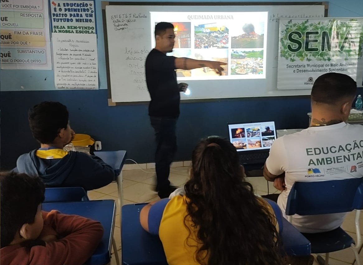 Equipe técnica da Sema está promovendo palestras interativas nas escolas locais