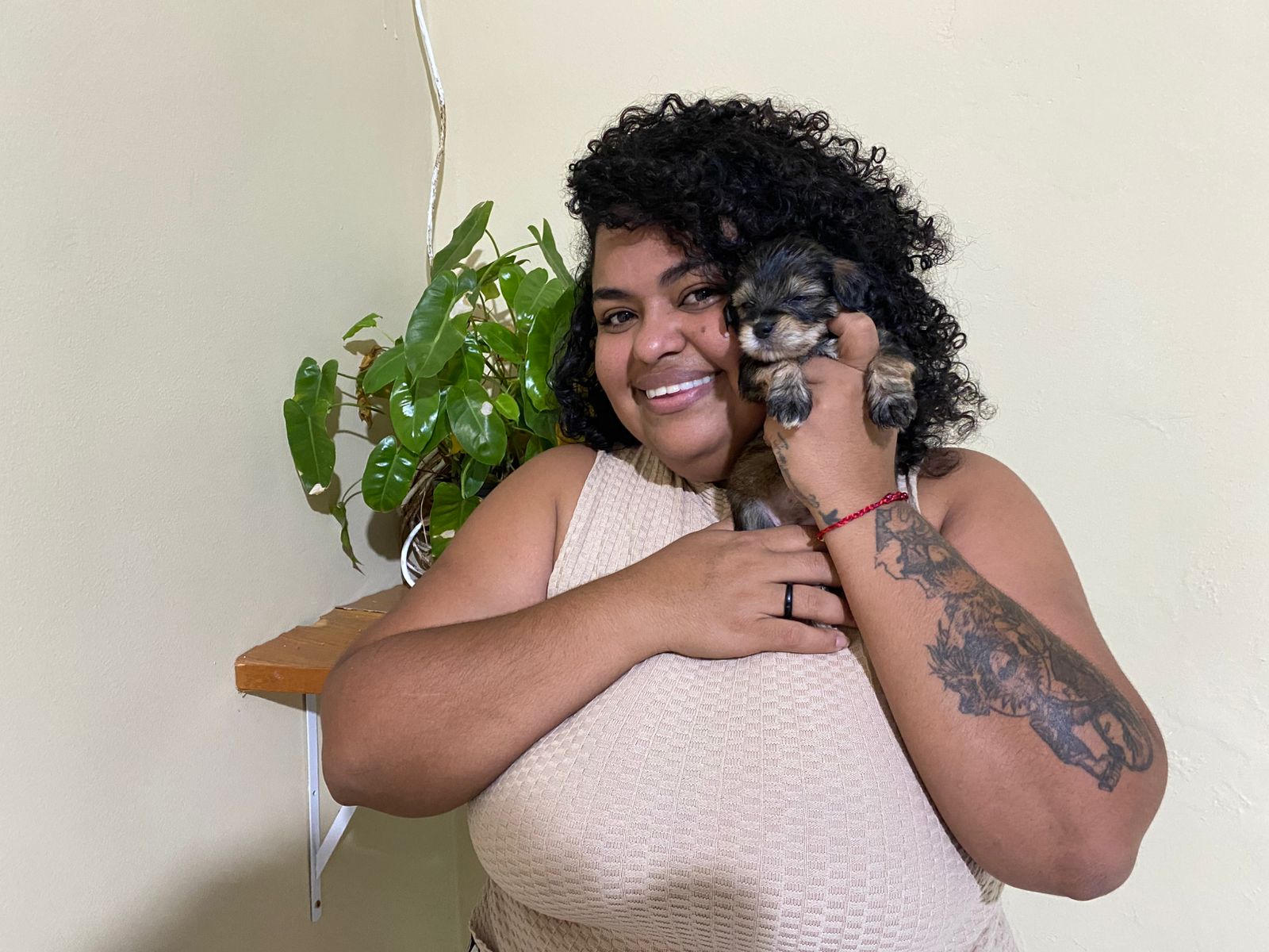 Para Larysse, cada adoção é um recomeço cheio de amor