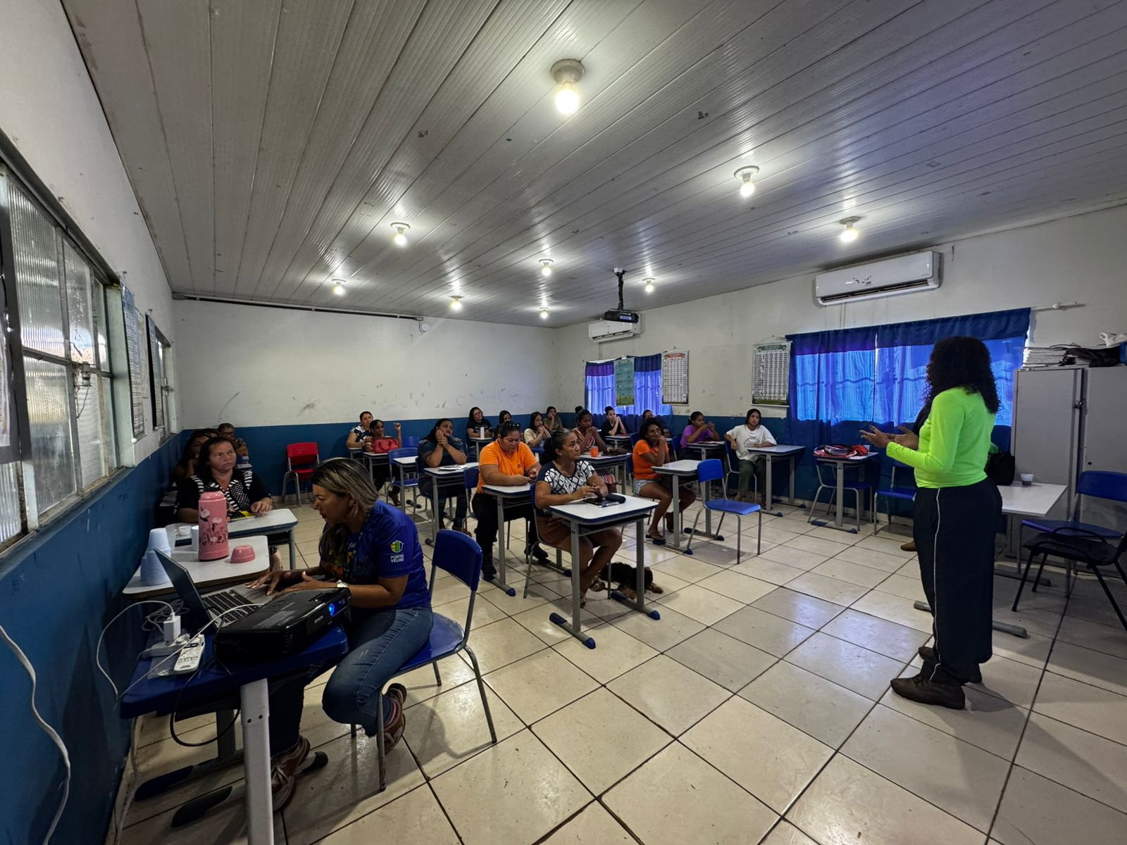 ação visou capacitar mulheres da região do Baixo Madeira em áreas estratégicas para o fortalecimento de pequenos negócios