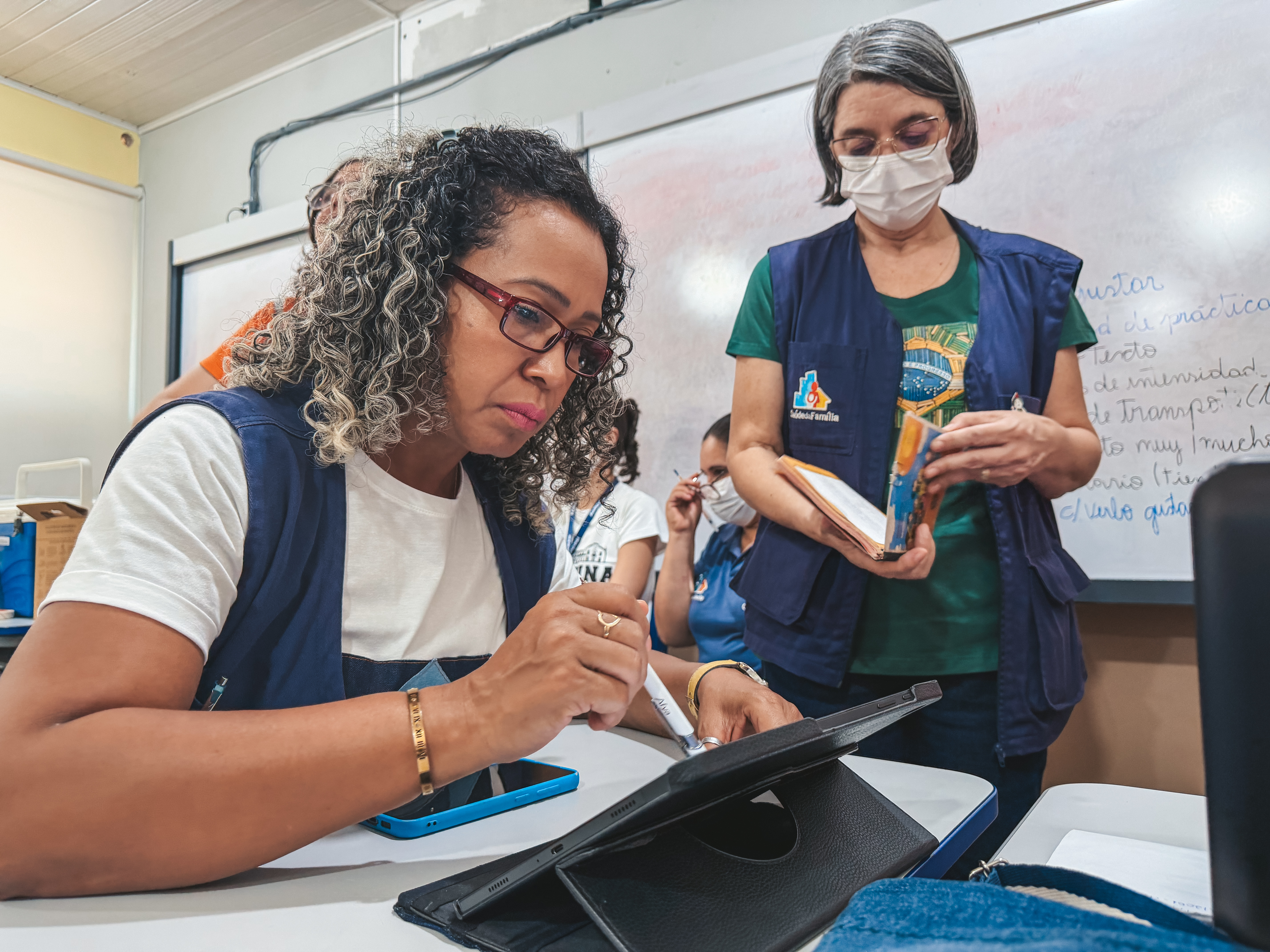 CUIDADO - Ação da Prefeitura fortalece cobertura vacinal na Escola Brasília 