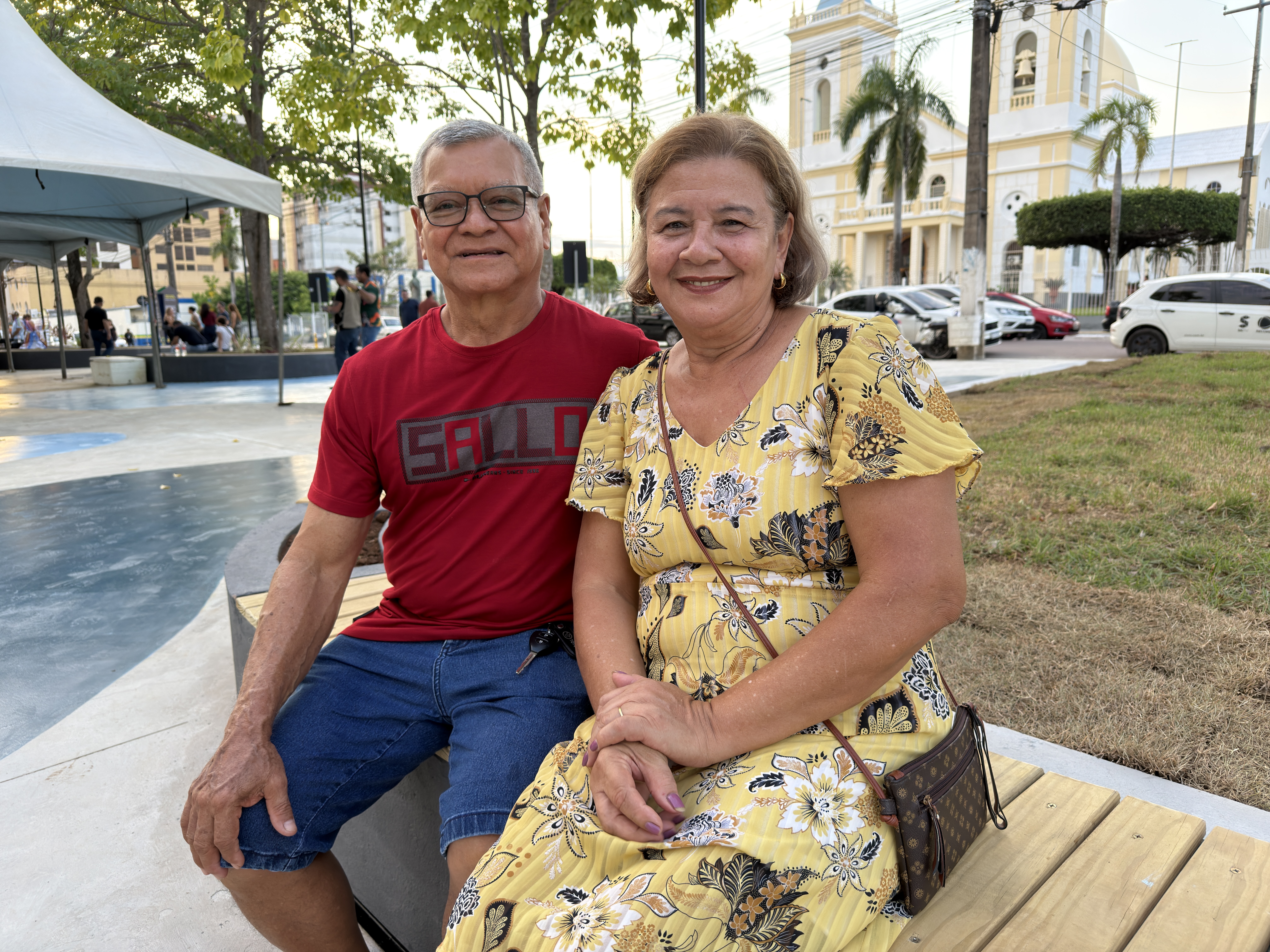 PRESENTÃO - Praça João Nicoletti é entregue em solenidade com arcebispo de Porto Velho