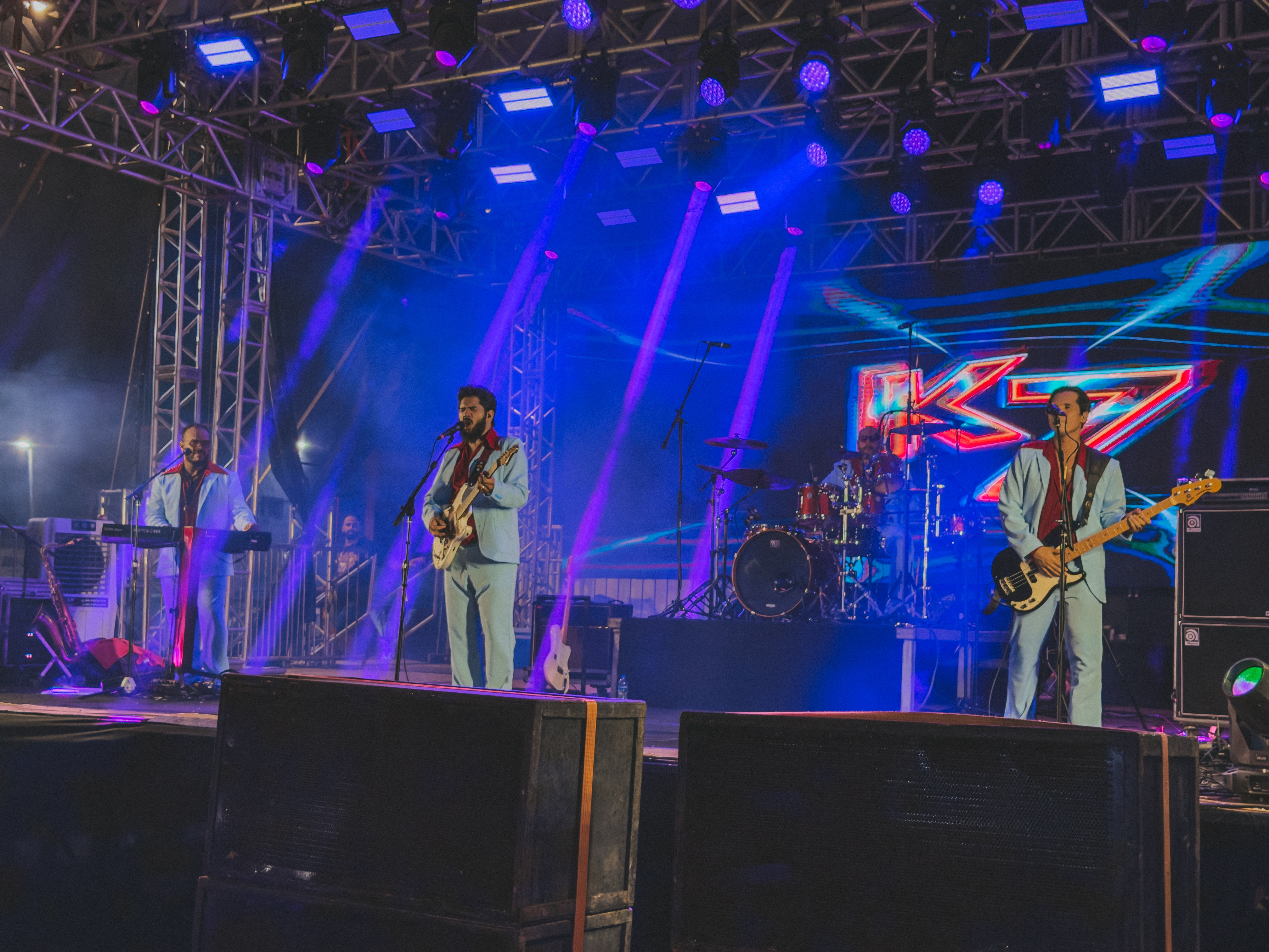 CULTURA E LAZER - Banda K7 encerra aniversário de Porto Velho em grande estilo